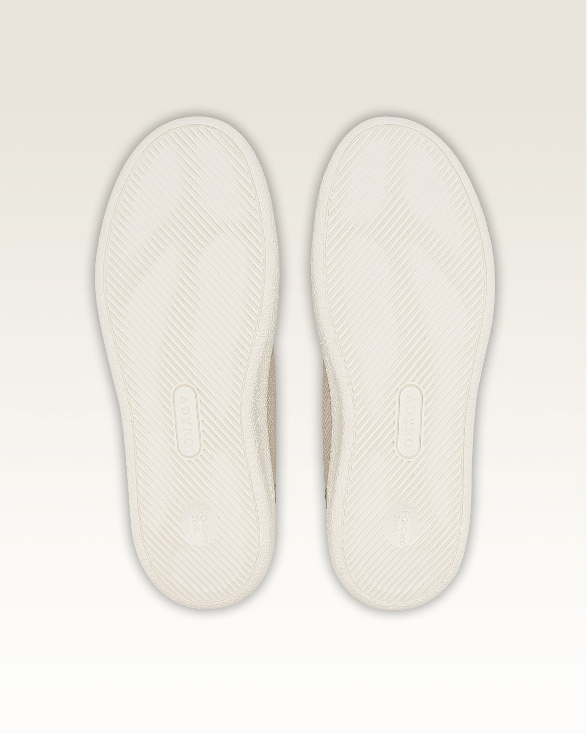 PRIMA Pearl White