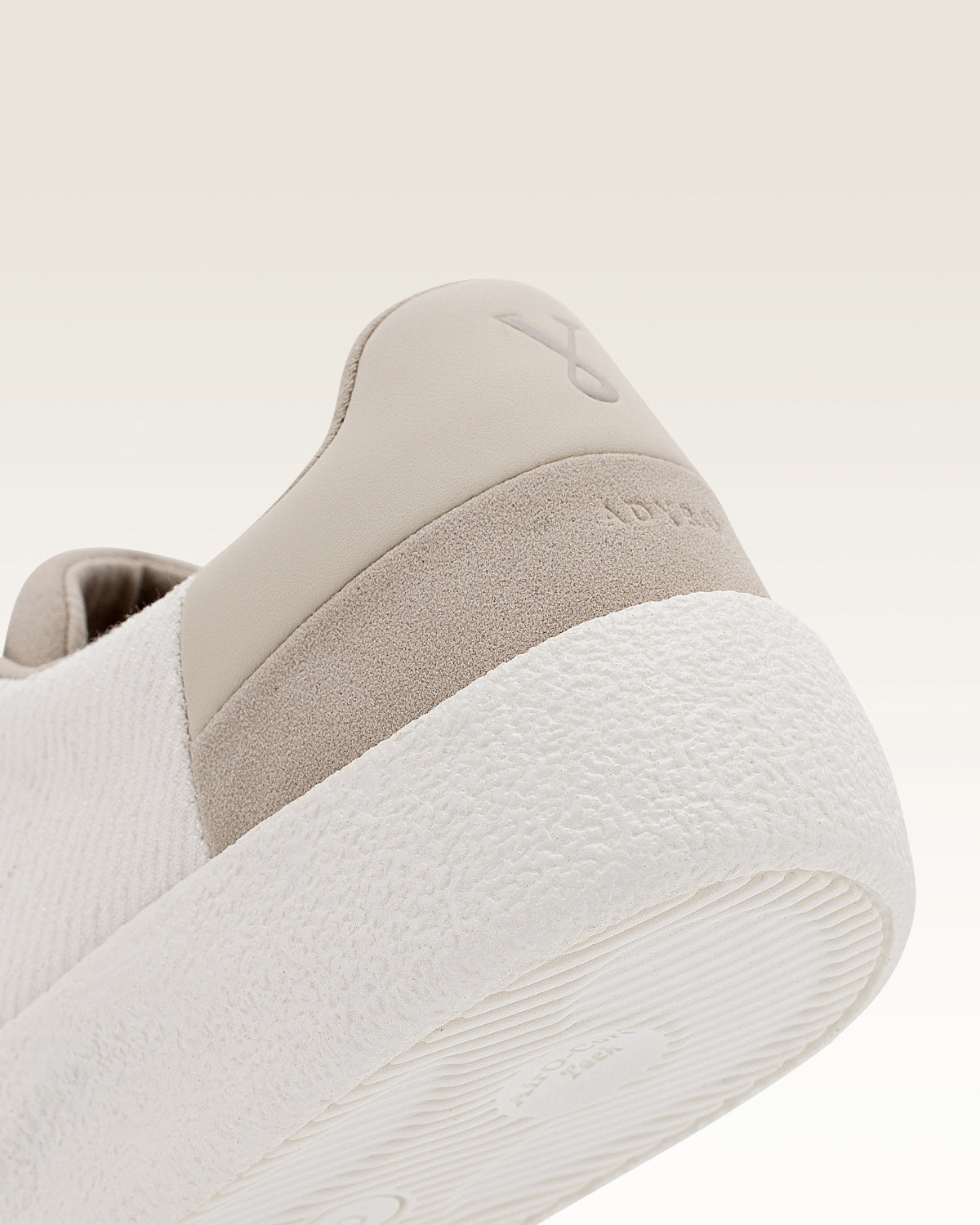 PRIMA Pearl White